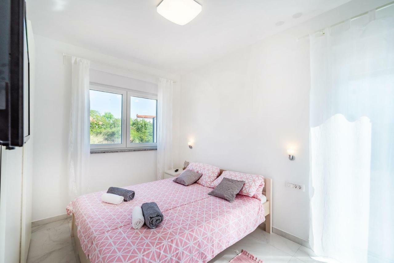 Holiday Home Gabriella Poljica  Buitenkant foto