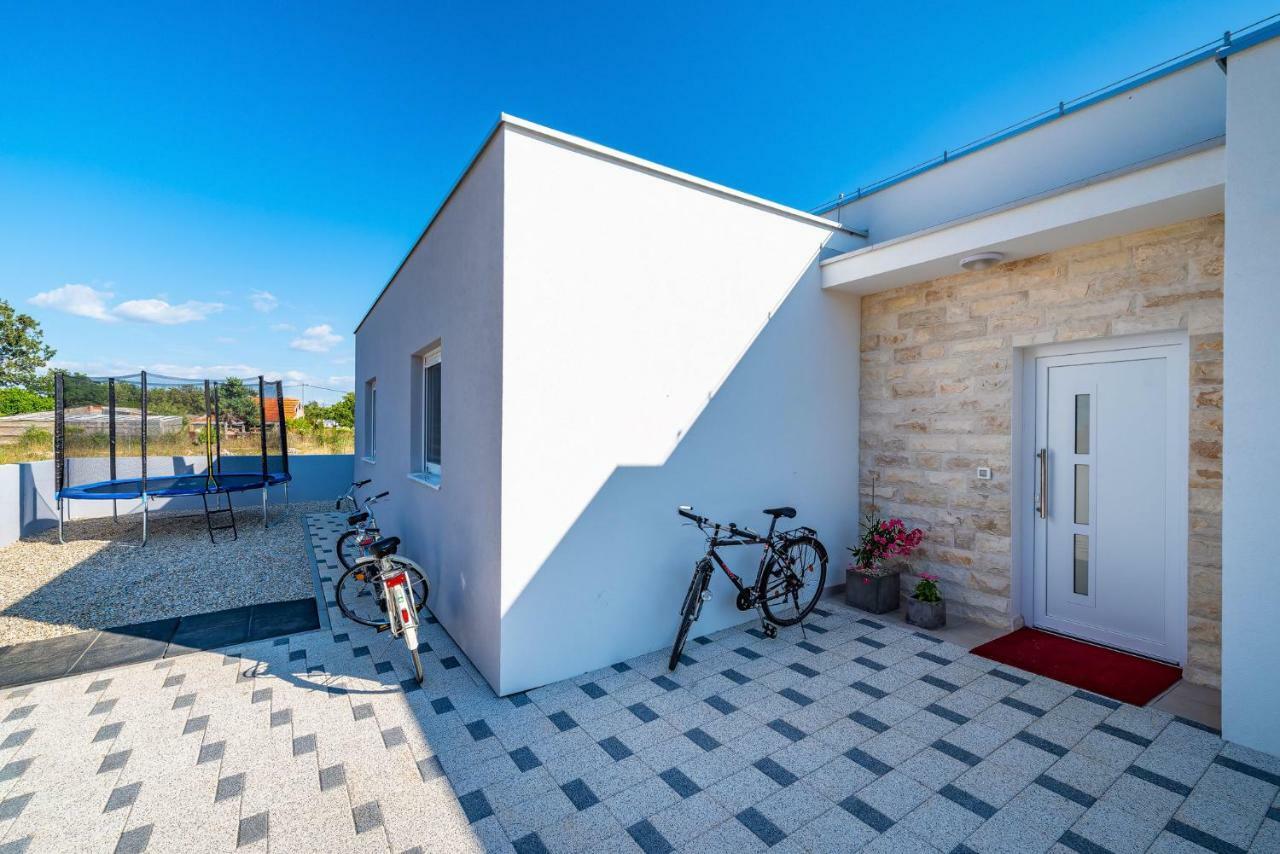 Holiday Home Gabriella Poljica  Buitenkant foto